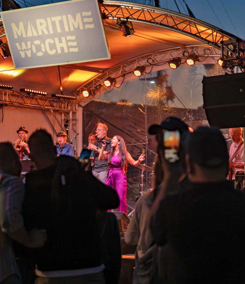 Buhne c Leon Stumpe | 